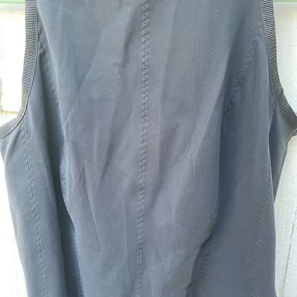 LULULEMON HERE TO THERE PLEATED BLACK TENNIS DRESS - Picture 5 of 6